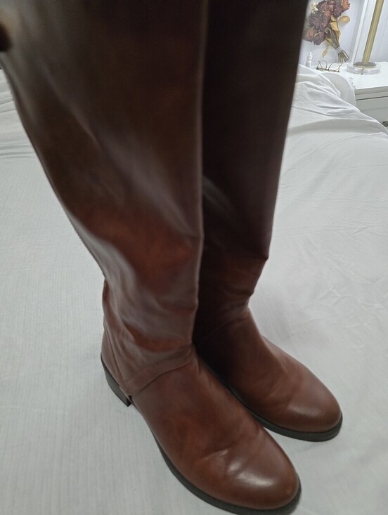 Shoes - Tall Brown Leather Riding Boots